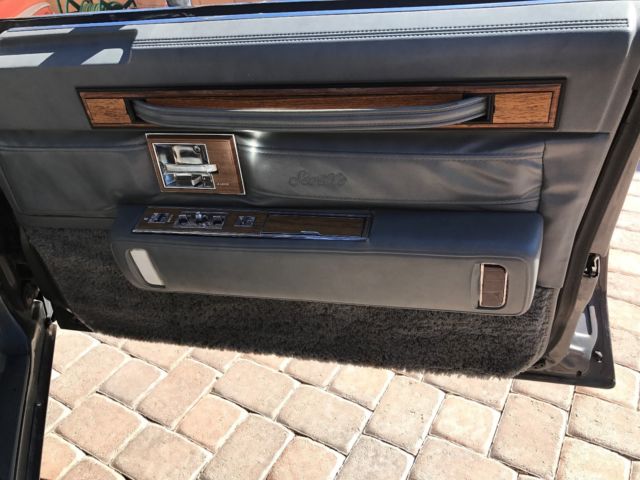 1985 Cadillac Seville - photo 10