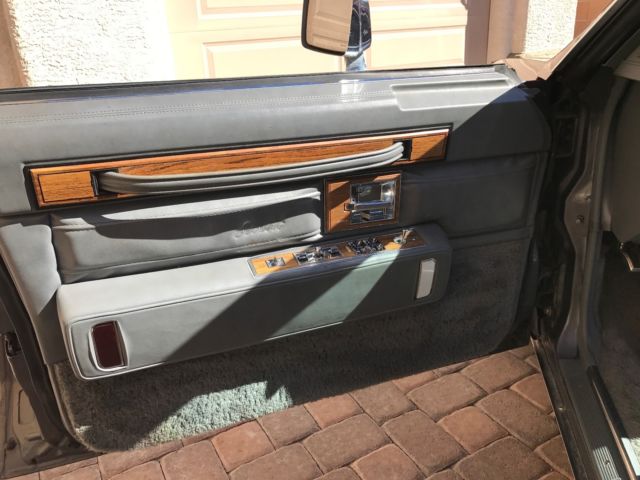 1985 Cadillac Seville - photo 13