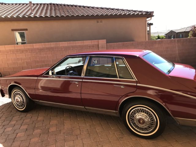 1985 Cadillac Seville - photo 3