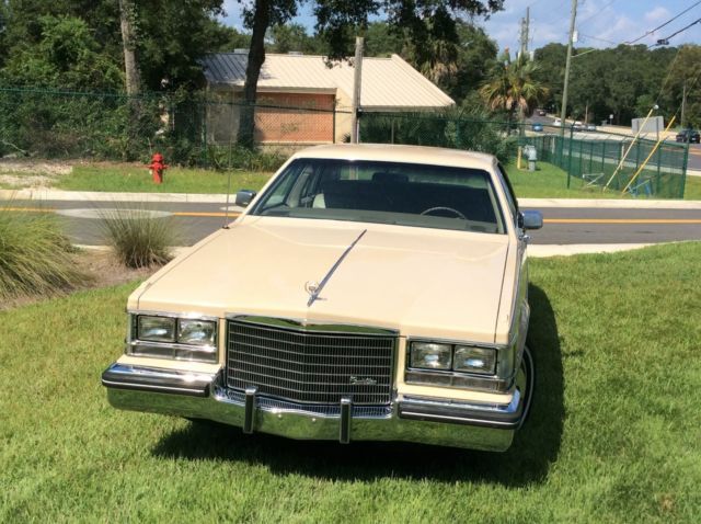 1985 Cadillac Seville Base 4 Door Sedan - photo 5