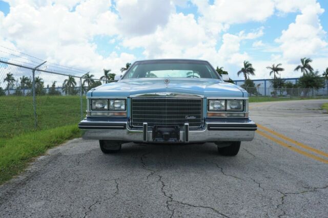 1985 Cadillac Seville - photo 7