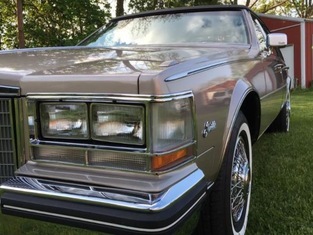 1985 Cadillac Seville - photo 5