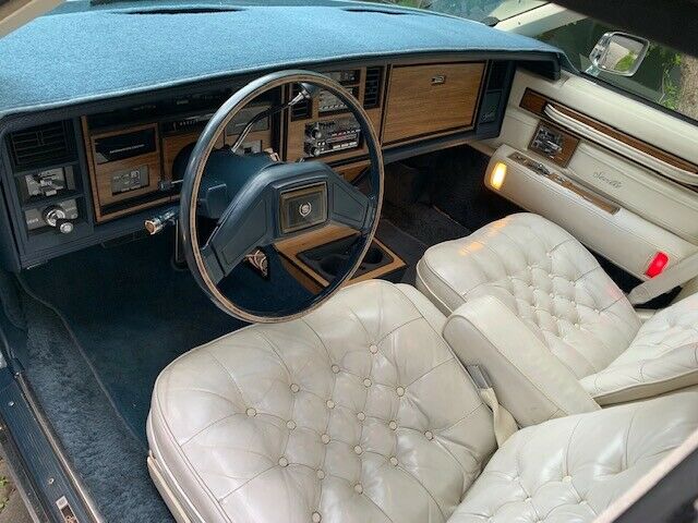 1985 Cadillac Seville - photo 8
