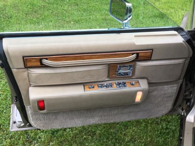 1985 Cadillac Seville - photo 11