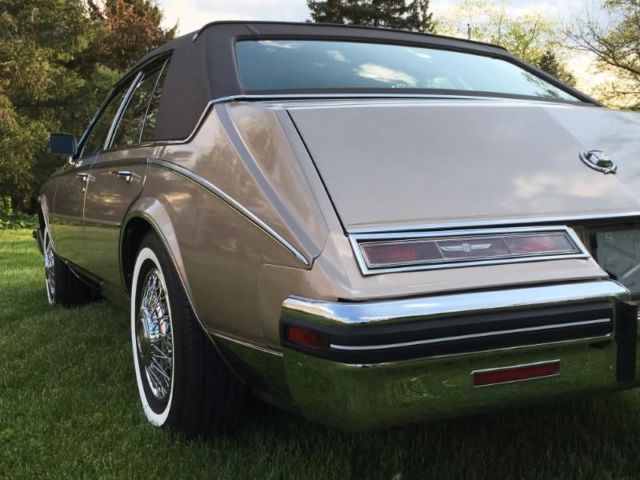1985 Cadillac Seville - photo 7