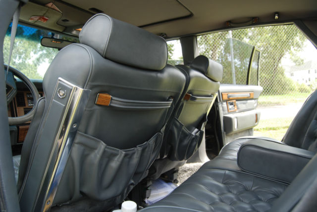 1985 Cadillac Seville - photo 12