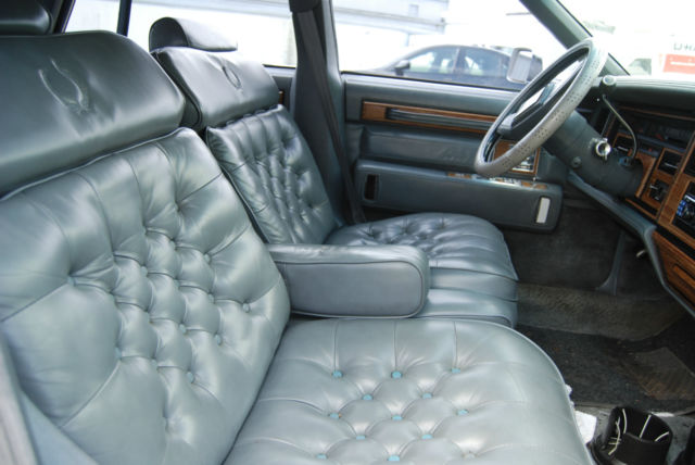 1985 Cadillac Seville - photo 8