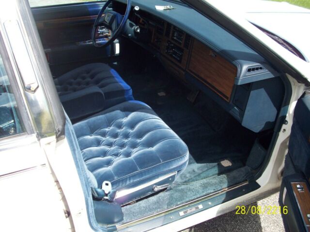 1985 Cadillac Seville classic - photo 13