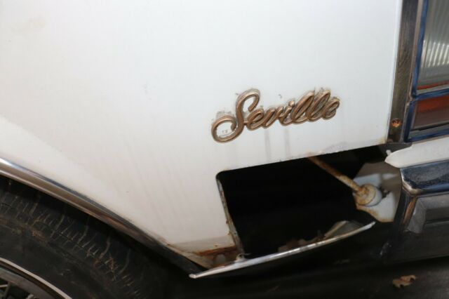1985 Cadillac Seville classic - photo 9