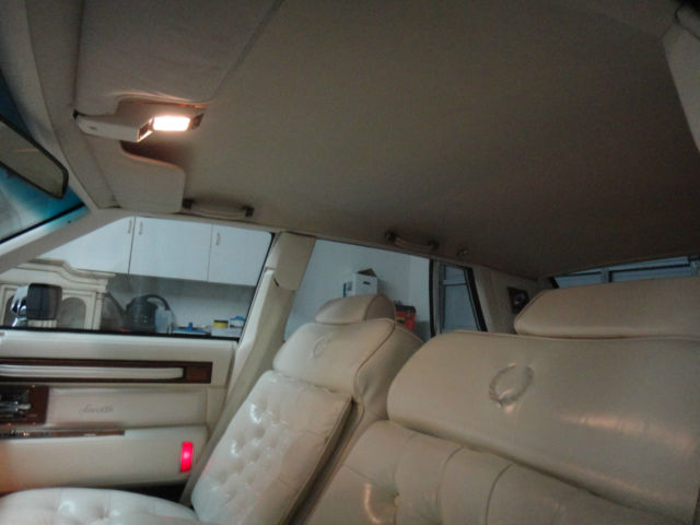 1985 Cadillac Seville Custom - photo 13