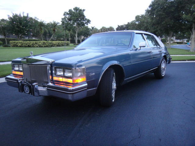 1985 Cadillac Seville Custom - photo 2