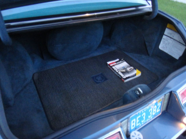 1985 Cadillac Seville Custom - photo 6