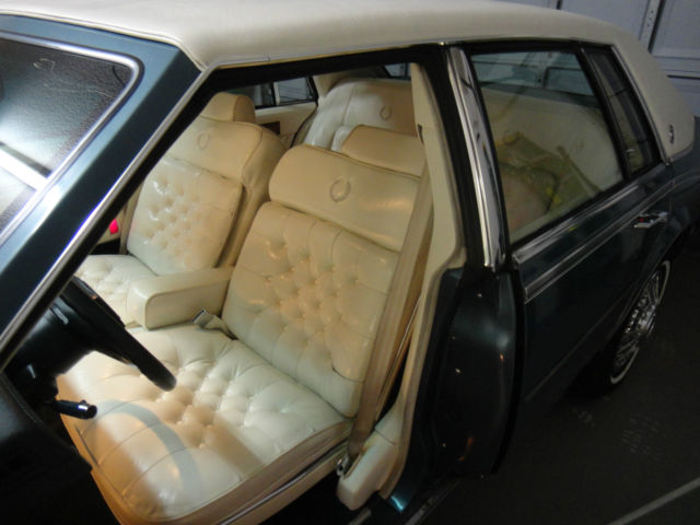 1985 Cadillac Seville Custom - photo 8
