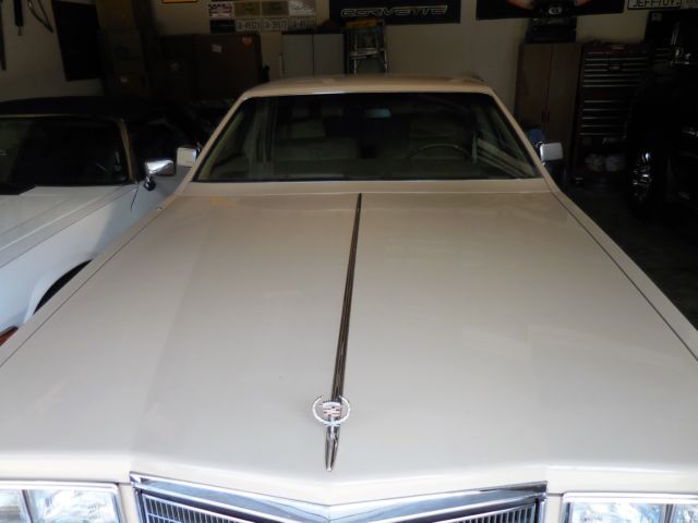 1985 Cadillac Seville Elegante - photo 9