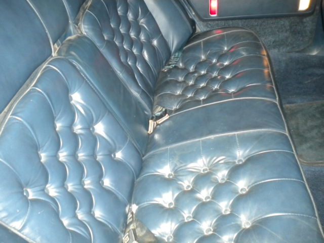 1985 Cadillac Seville Base Sedan 4-Door - photo 7