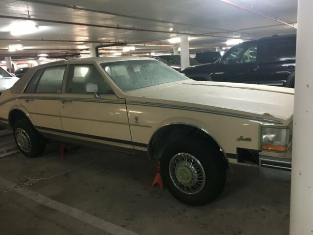 1985 CADILLAC SEVILLE GUCCI 1985 Cadillac Seville GUCCI