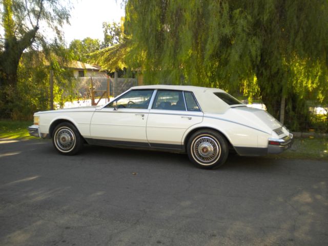 1985 Cadillac Seville Base Sedan 4-Door - photo 2