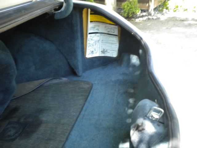 1985 Cadillac Seville Base Sedan 4-Door - photo 9