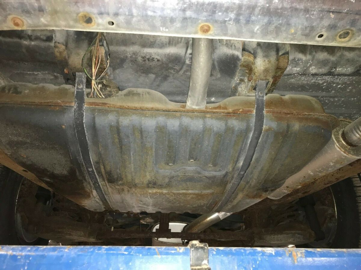 1985 Cadillac Seville - photo 13