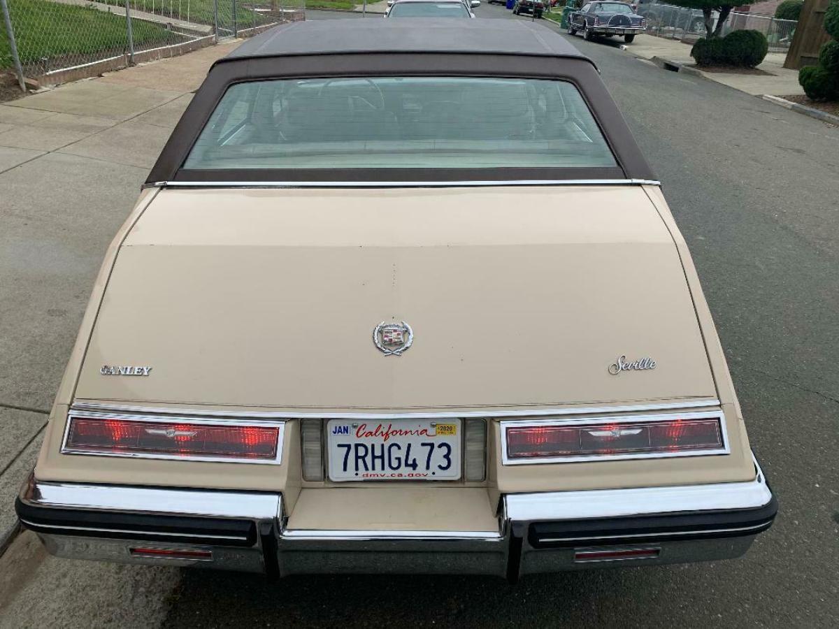 1985 Cadillac Seville - photo 11