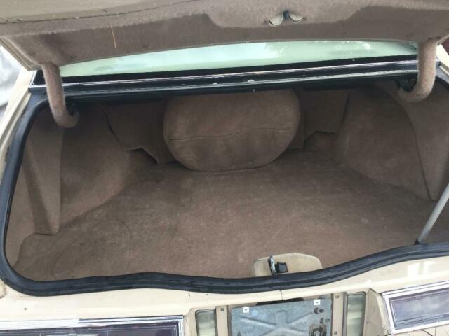 1985 Cadillac Seville - photo 10