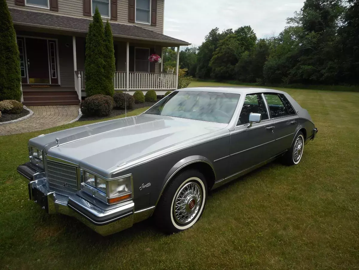 1985 Cadillac Seville w/ 16,000 orig mi always garaged pristine 1 owner vehicl 1985 Cadillac Seville