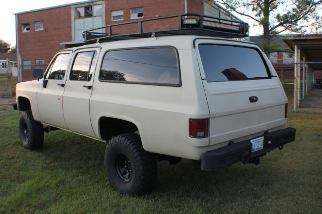 1985 Chevrolet Suburban - photo 6