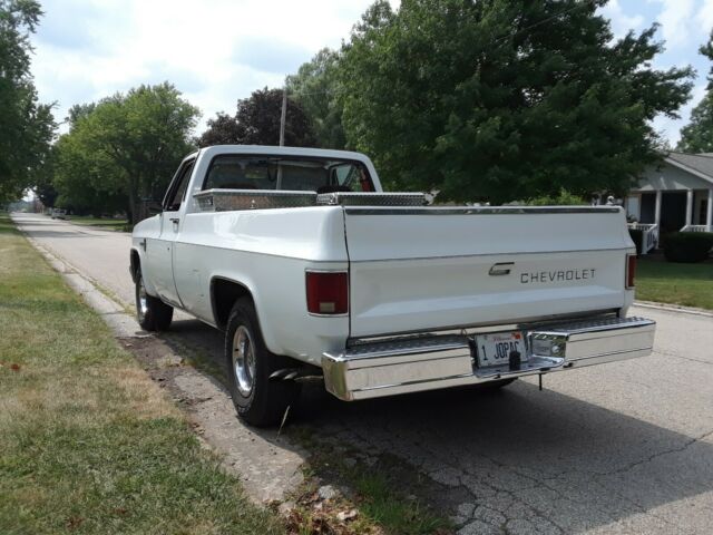 1985 Chevrolet C-10 Custom Deluxe - photo 5