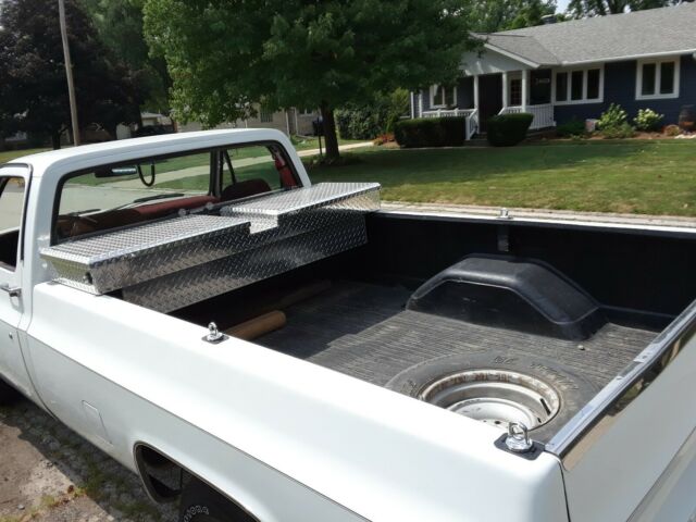 1985 Chevrolet C-10 Custom Deluxe - photo 6