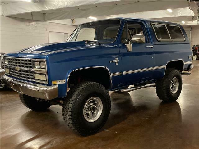 1985 Chevrolet Blazer K10 4x4 - photo 12