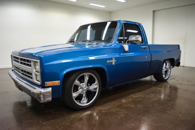 1985 Chevrolet C-10 -- - photo 3