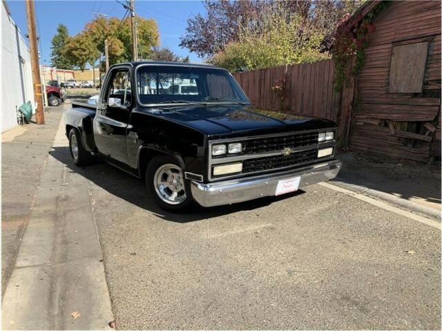 1985 Chevrolet C-10 - photo 2