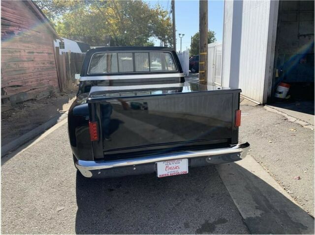 1985 Chevrolet C-10 - photo 3