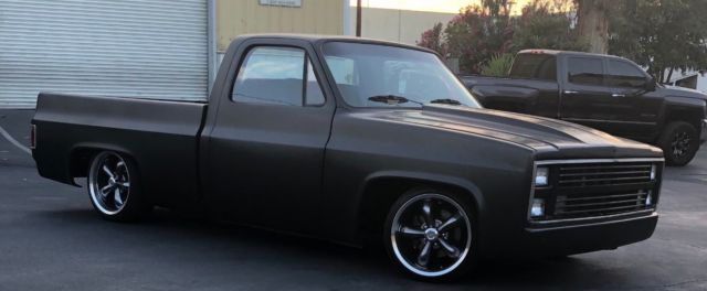 1985 Chevrolet C-10 Pickup Square Body Custom NO RESERVE 1985 Chevrolet C-10 Pickup Square Body Custom NO RESERVE