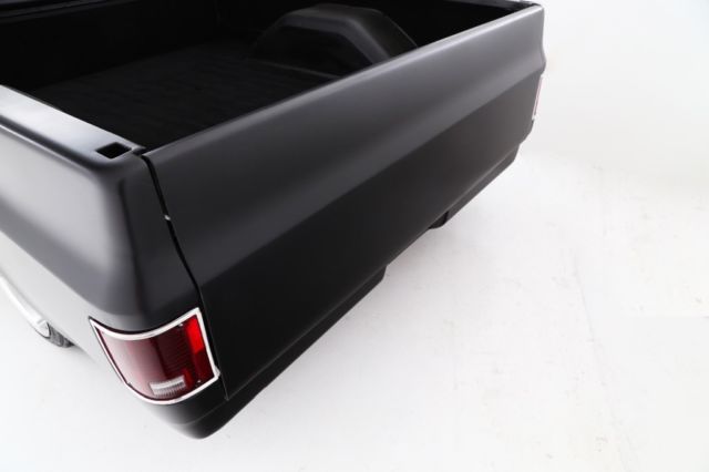 1985 Chevrolet C-10 Pickup Square Body Custom NO RESERVE - photo 6