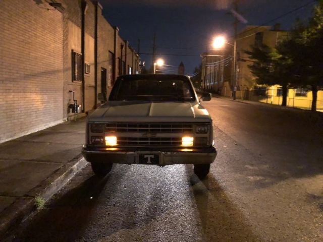1985 Chevrolet C-10 Silverado - photo 9