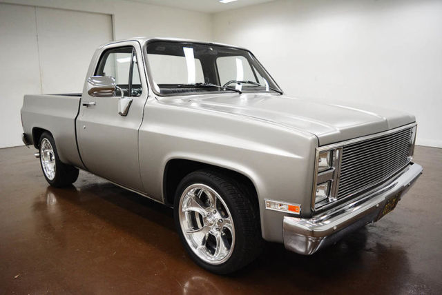 1985 Chevrolet C10 430 Miles Silver Pickup Truck 350 Turbo 350 1985 Chevrolet C-10 --