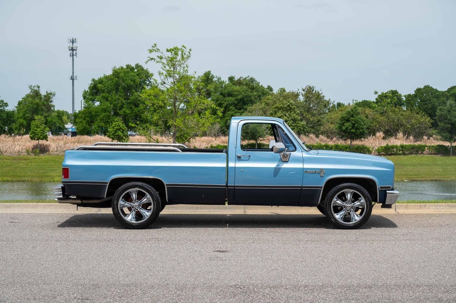 1985 Chevrolet C-10 Custom Deluxe with LS Engine Pickup - photo 7