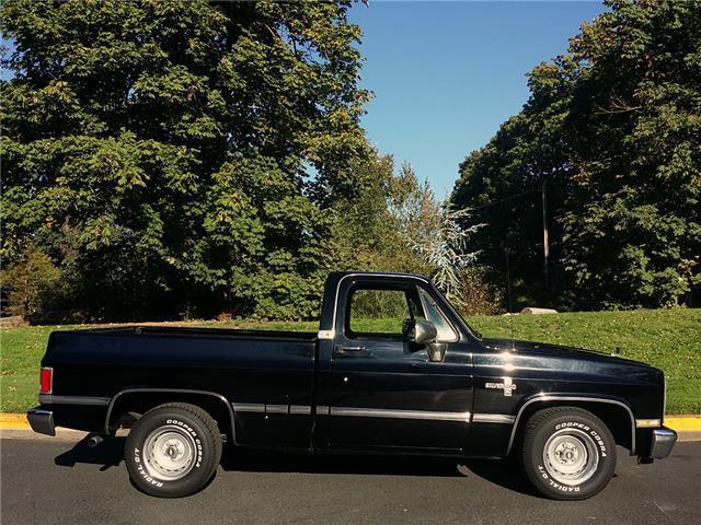 1985 Chevrolet C-10 Pickup - photo 3