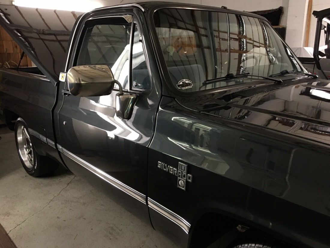 1985 Chevrolet C10 - photo 8