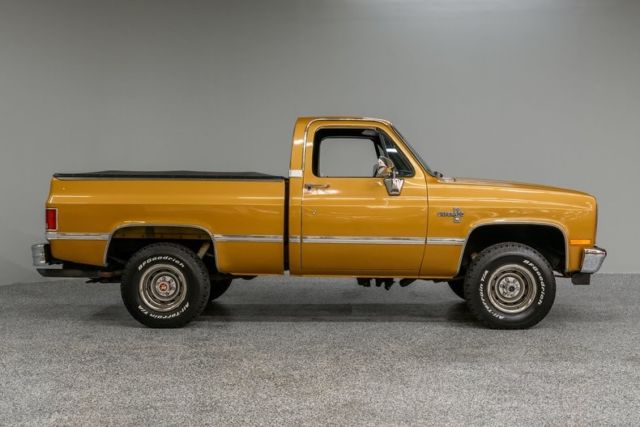 1985 Chevrolet C-10 Silverado - photo 9