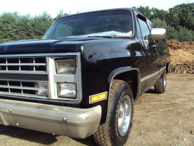 1985 Chevrolet C-10 - photo 2