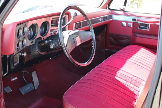 1985 Chevrolet C/K Pickup 1500 - photo 11