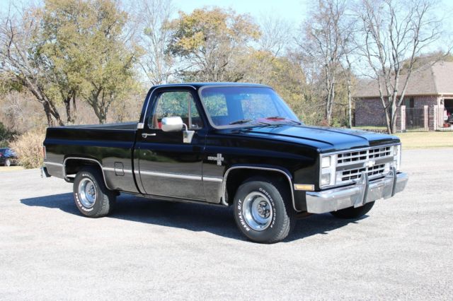 1985 Chevrolet C/K Pickup 1500 - photo 2