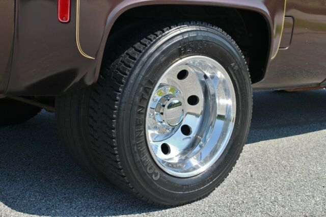 1985 Chevrolet C/K Pickup 3500 C30 Silverado Dually 6.0L LS Swap - photo 12