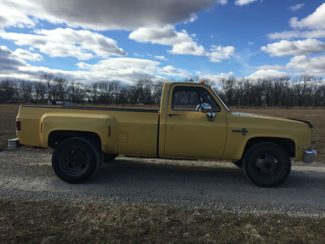 1985 Chevrolet C/K Pickup 3500 Scottsdale - photo 5