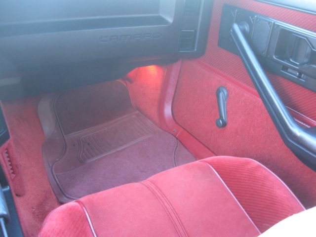 1985 Chevrolet Camaro Berlinetta - photo 3