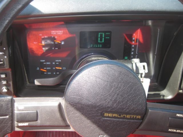 1985 Chevrolet Camaro Berlinetta - photo 9
