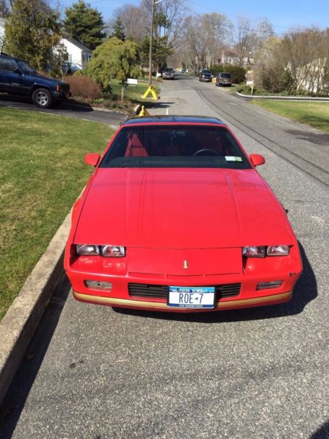 1985 Chevrolet Camaro - photo 2