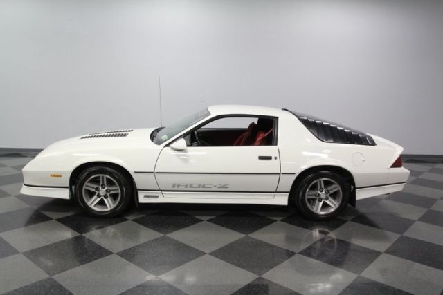 1985 Chevrolet Camaro IROC-Z - photo 3